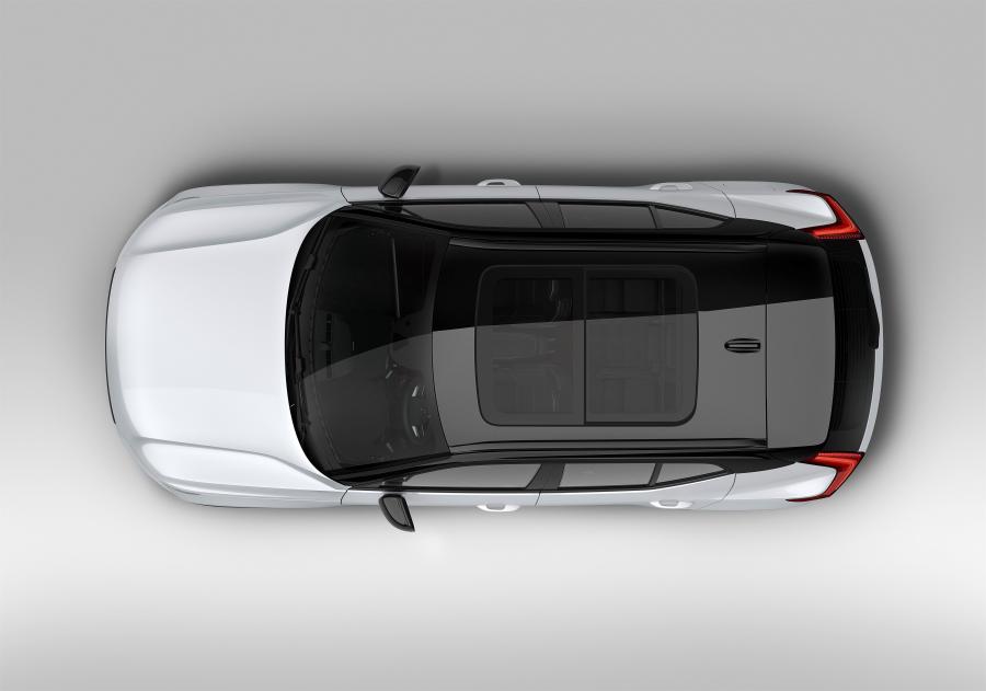  Volvo XC40 T5 R-Design 2017 года  (WW) (фото 18 из 68)